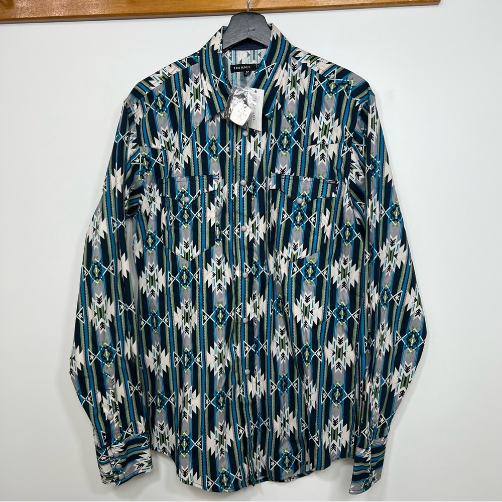 NWT Tin Haul Retro Navajo Print Pearl Snap Shirt size M